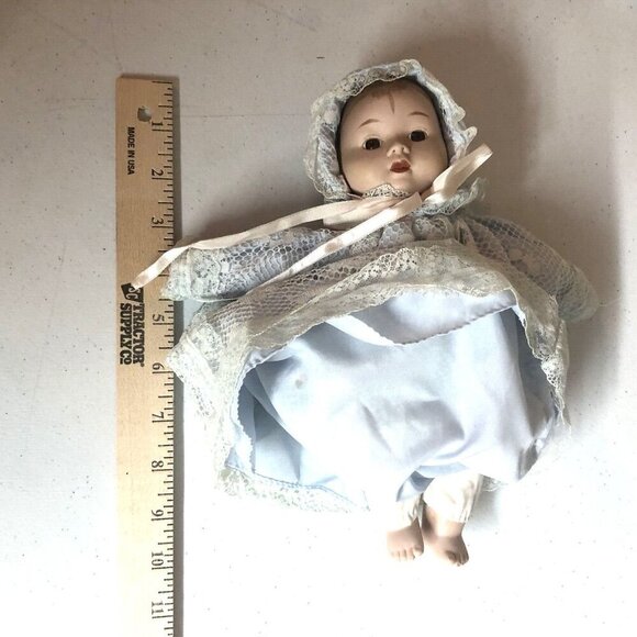 Vintage Wind Up Moving Baby Doll Blue Lace Gown & Hat Pink Bows - Picture 16 of 16